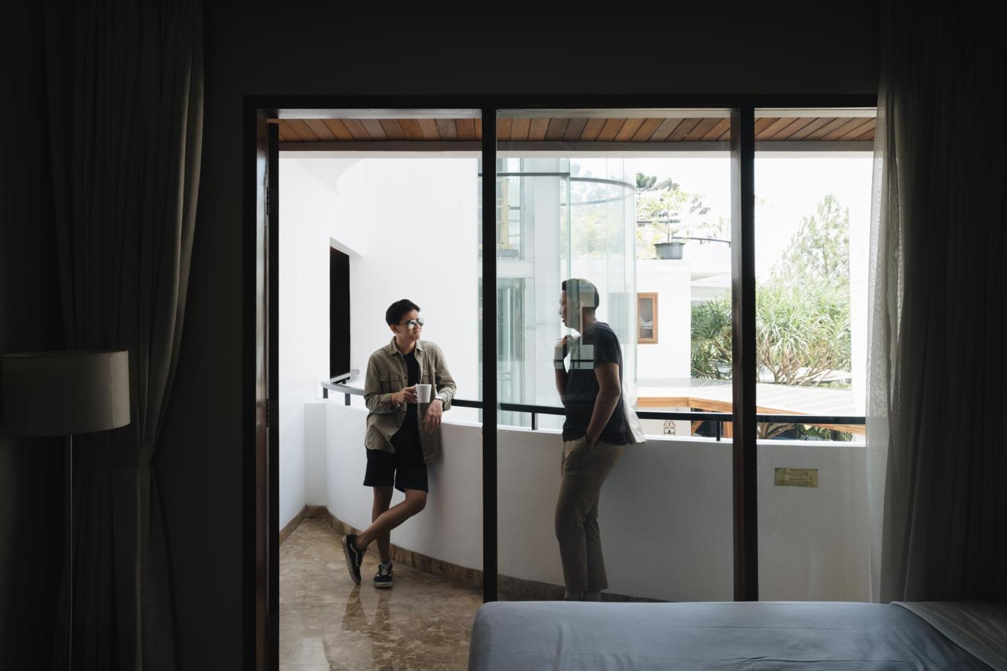 House Sangkuriang Hotell Bandung Exteriör bild