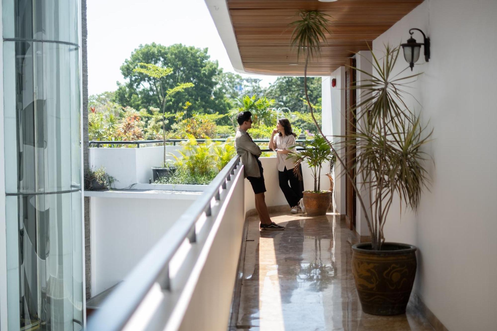 House Sangkuriang Hotell Bandung Exteriör bild